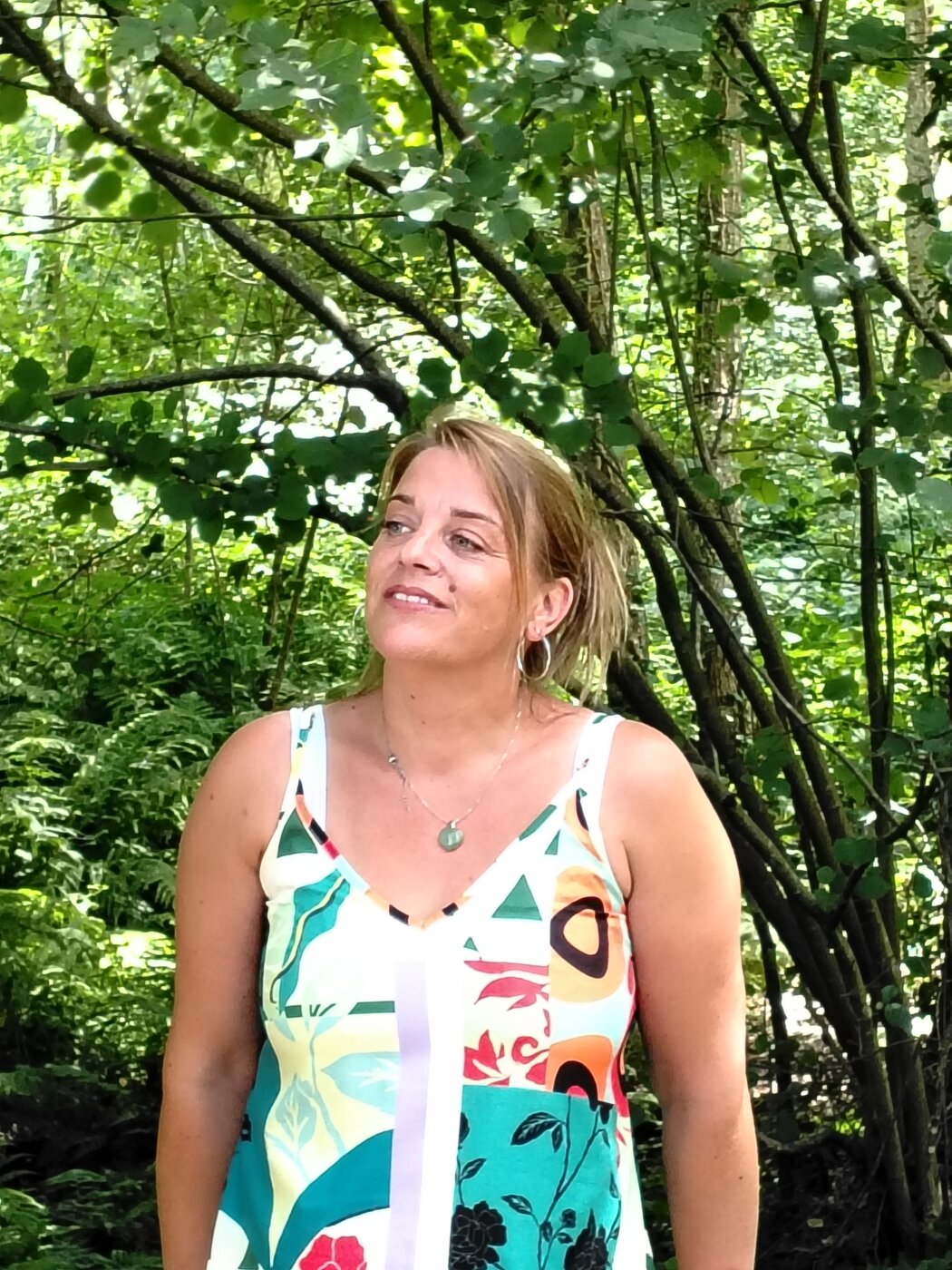 Portrait de Delphine Guyet en pleine nature